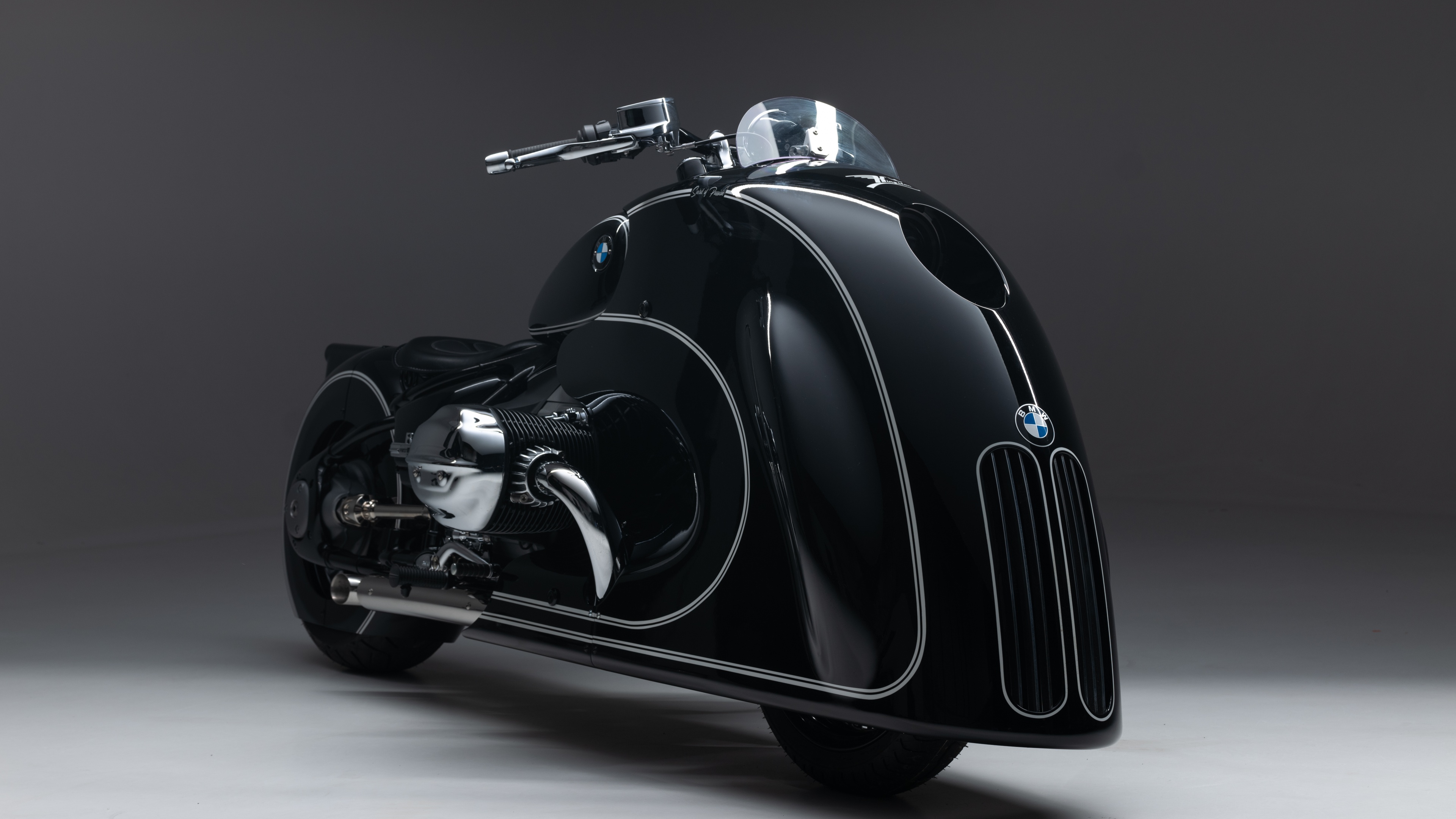 A highly detailed, custom-tuned BMW R 18 motorcycle featuring polished chrome accents and premium metallic finishes.