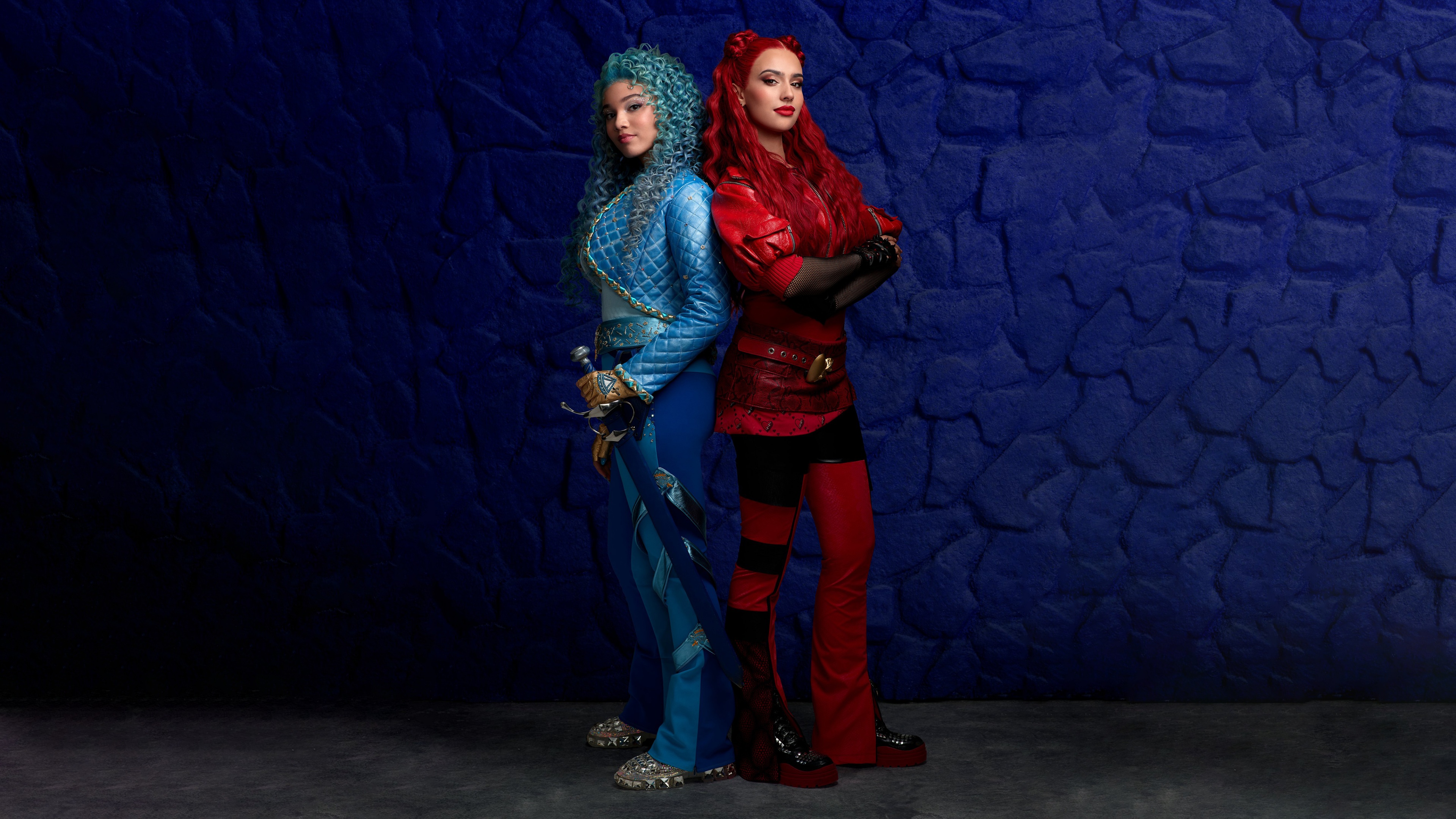 Malia Baker as Red and Kylie Cantrall as Chloe in Descendants: The Rise of Red