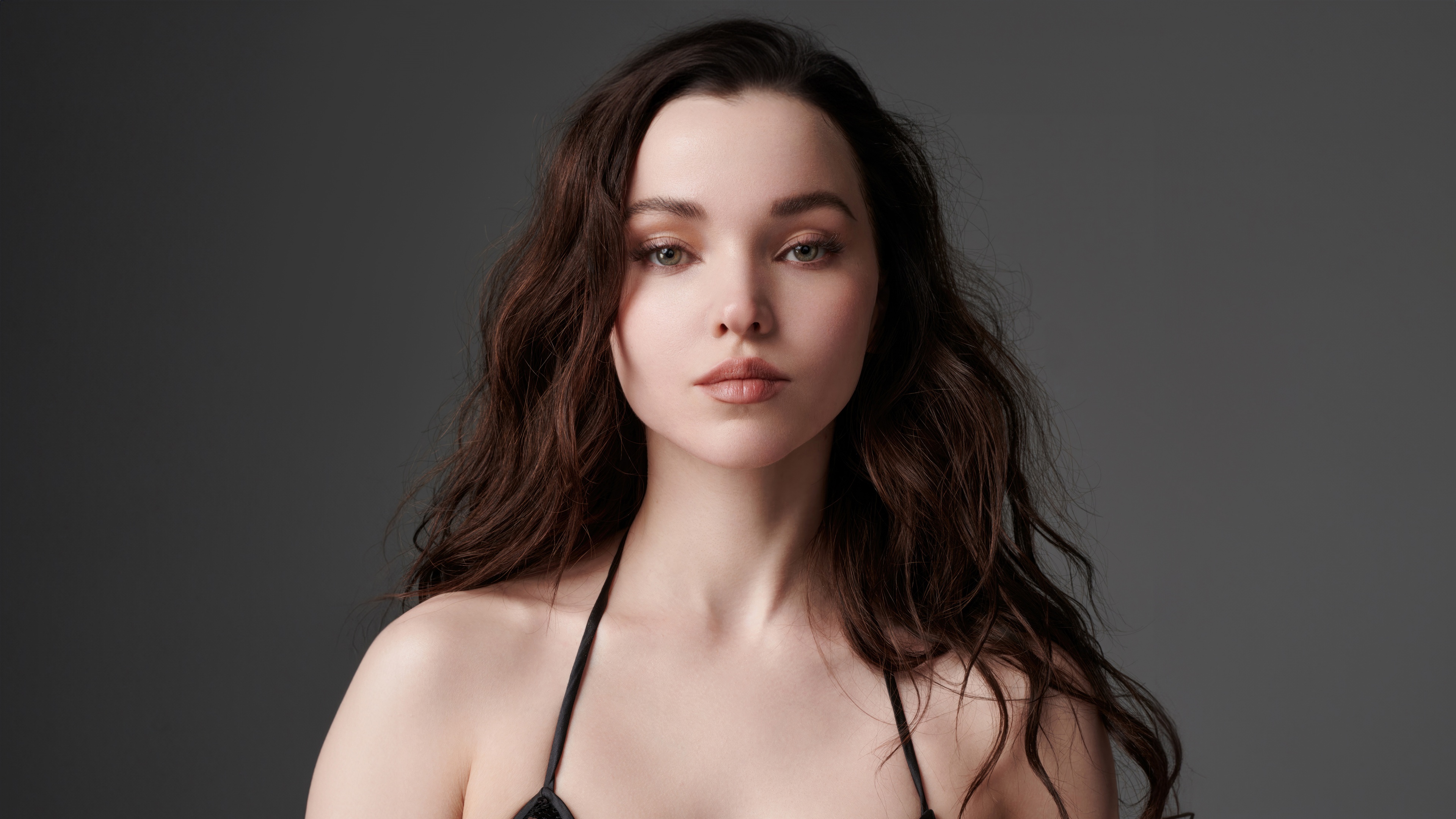 Close-up high-resolution portrait of Dove Cameron