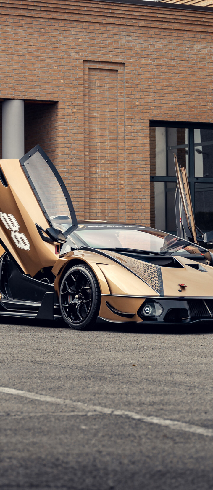 A high-performance Lamborghini Essenza SCV12 hypercar featuring aggressive aerodynamic styling.