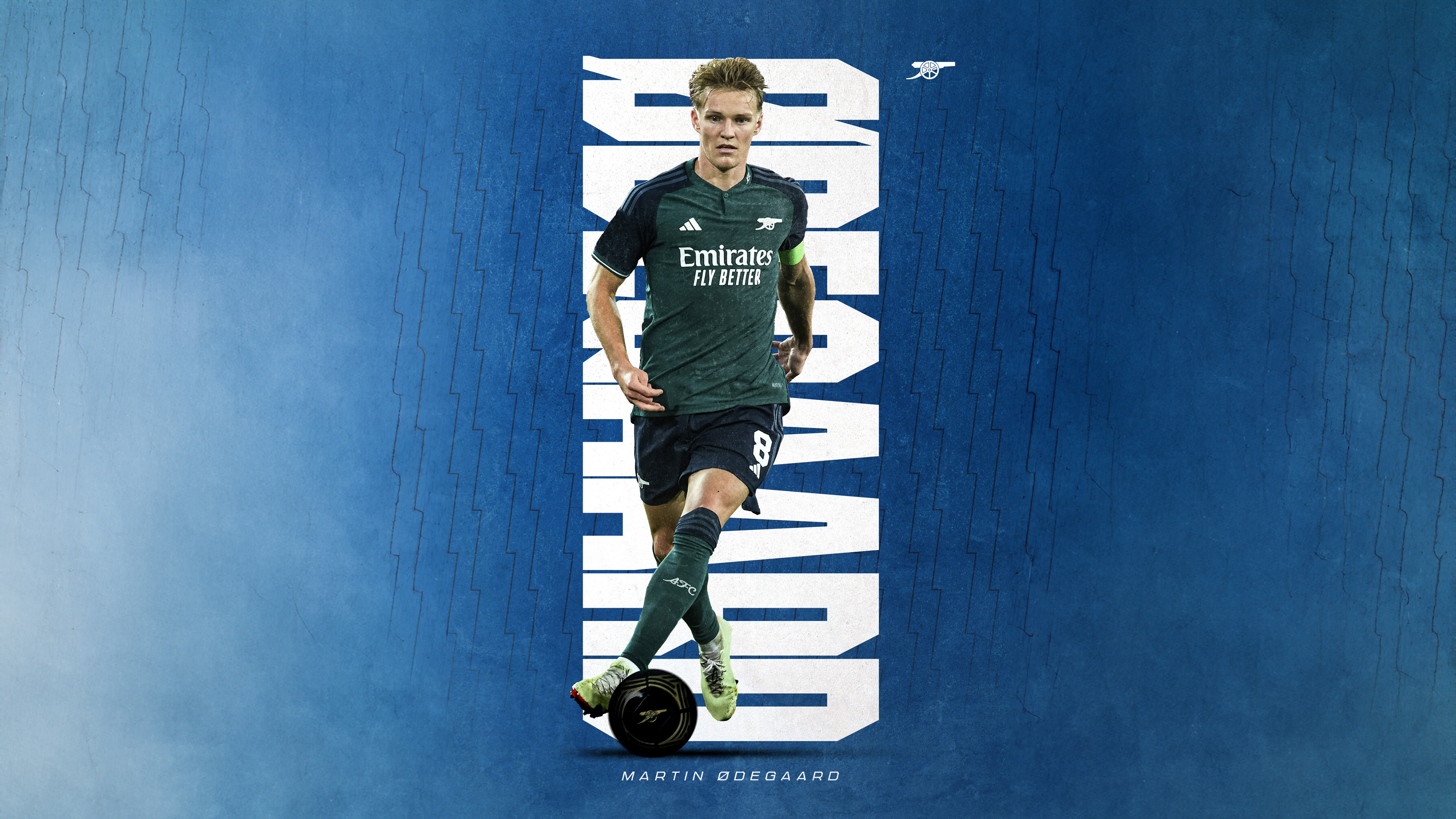 Martin Ødegaard in an Arsenal FC football kit